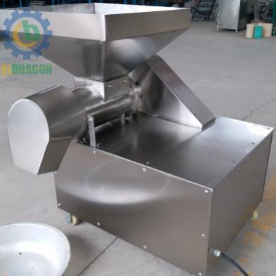 Chili Pepper Flakes Pieces Making Machine Pepper Crusher