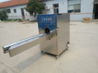 Onion Root Cutting and Peeling Machine