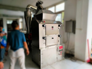 400kg/hr spices grinding machine fine powder making grinder machine